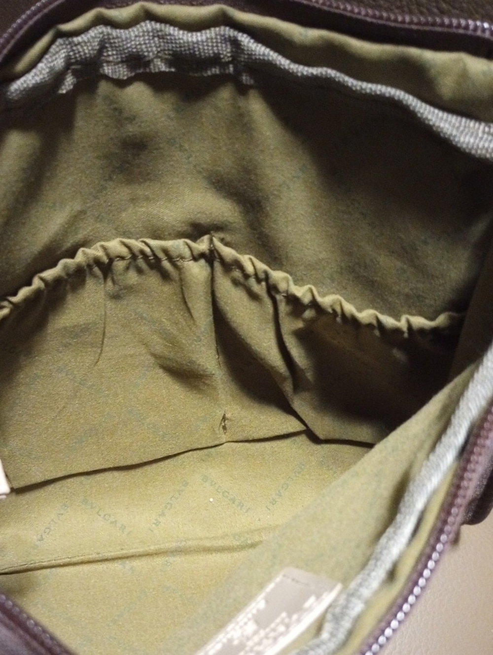 New Bvlgari Toiletry Bag - Picture 11 of 17
